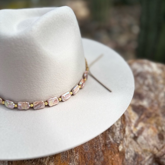 Freshwater Pearl Pink Hat Band - Picture 2 of 6